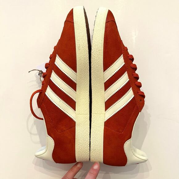 adidas Gazelle Sneakers UK 6.5 US Womens 8.5 US Mens 7 Preloved Red GY7339 NIB - Picture 6 of 12